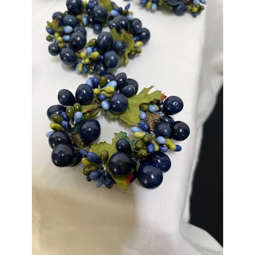 VTG Blue Grape Pip Berry Candle Rings or Napkin Rings - Farmhouse Vineyard Decor
